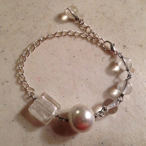 White Pearl Bracelet - Asymmetric Jewelry - Silver Jewelry - Glass Focal Bead Jewellery - Wire Wrapped - Fashion