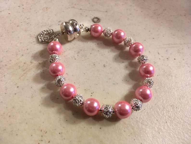 Pink Pearl Bracelet Pearl Jewelry Silver Jewelry Lips Charm Jewellery Handmade Fashion image 2