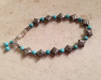 Turquoise Bracelet - Turquoise Jewelry - Silver Jewelry - Southwestern - Gemstone Jewellery - Beaded - Fashion - Style