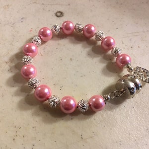 Pink Pearl Bracelet Pearl Jewelry Silver Jewelry Lips Charm Jewellery Handmade Fashion image 3