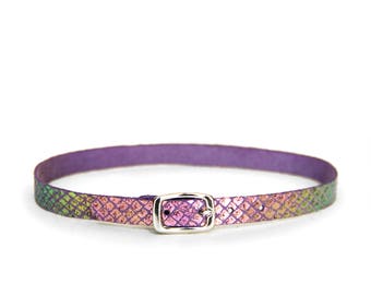 Mini Basic Buckle Choker -- Mermaid Scale Leather
