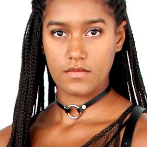 Mini O-Ring Choker -- Black Leather Choker