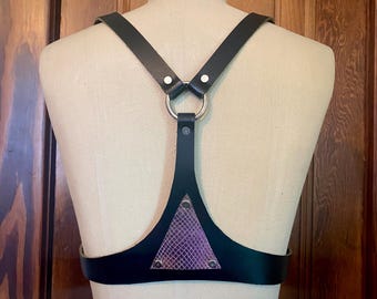FLAWED Shaped Trianthem Harness -- Black Leather Chest Harness