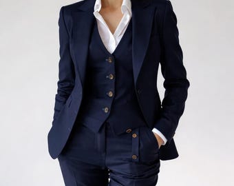 Maßgeschneiderter dunkelblauer 3-teiliger Anzug für Frauen | Polierte Büro- und formelle Kleidung