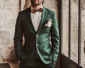 Eleganter grüner Herrenanzug – Klassischer zweiteiliger Hochzeits- & Abschlussball-Outfit