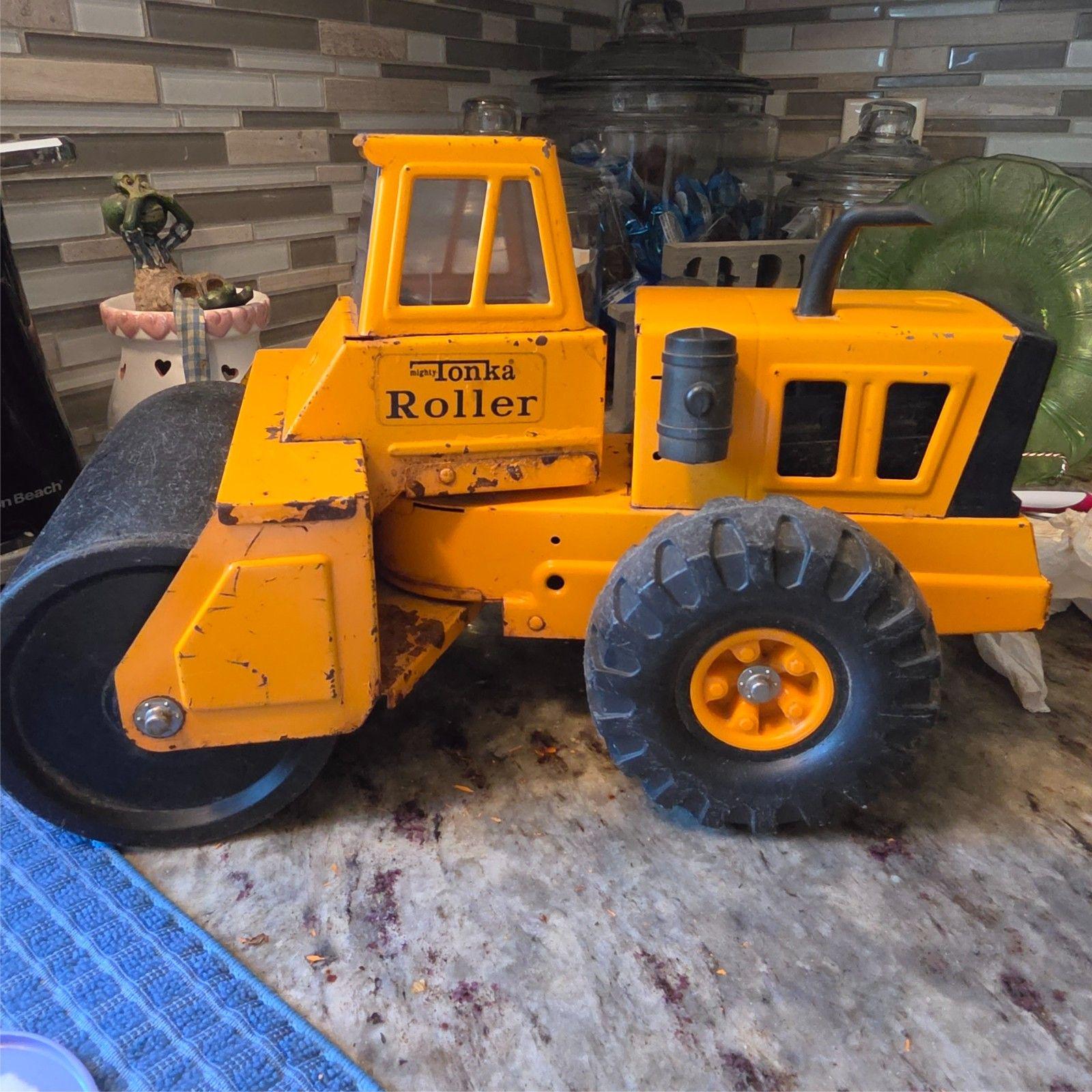 値下げ！激渋ネイビー Tonka Toys ピックアップトラックおまけのケース