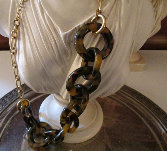 J.CREW Faux Tortoise Shell Necklace, Preppy Neckl… - image 2