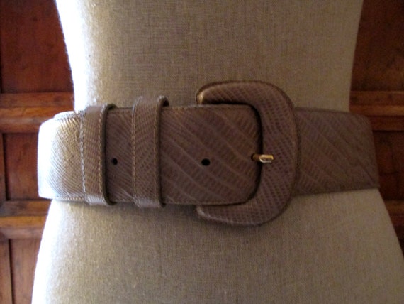 DONNA KARAN Italian Lizard Embossed Leather Belt,