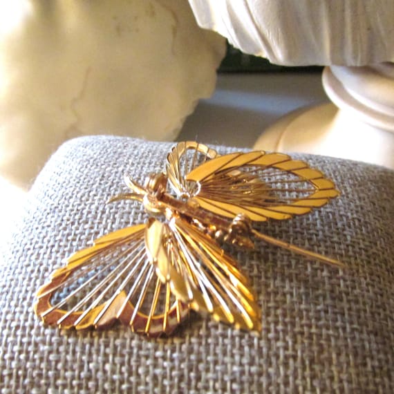 Vintage MONET Butterfly Scatter Pin, Iconic Two D… - image 4