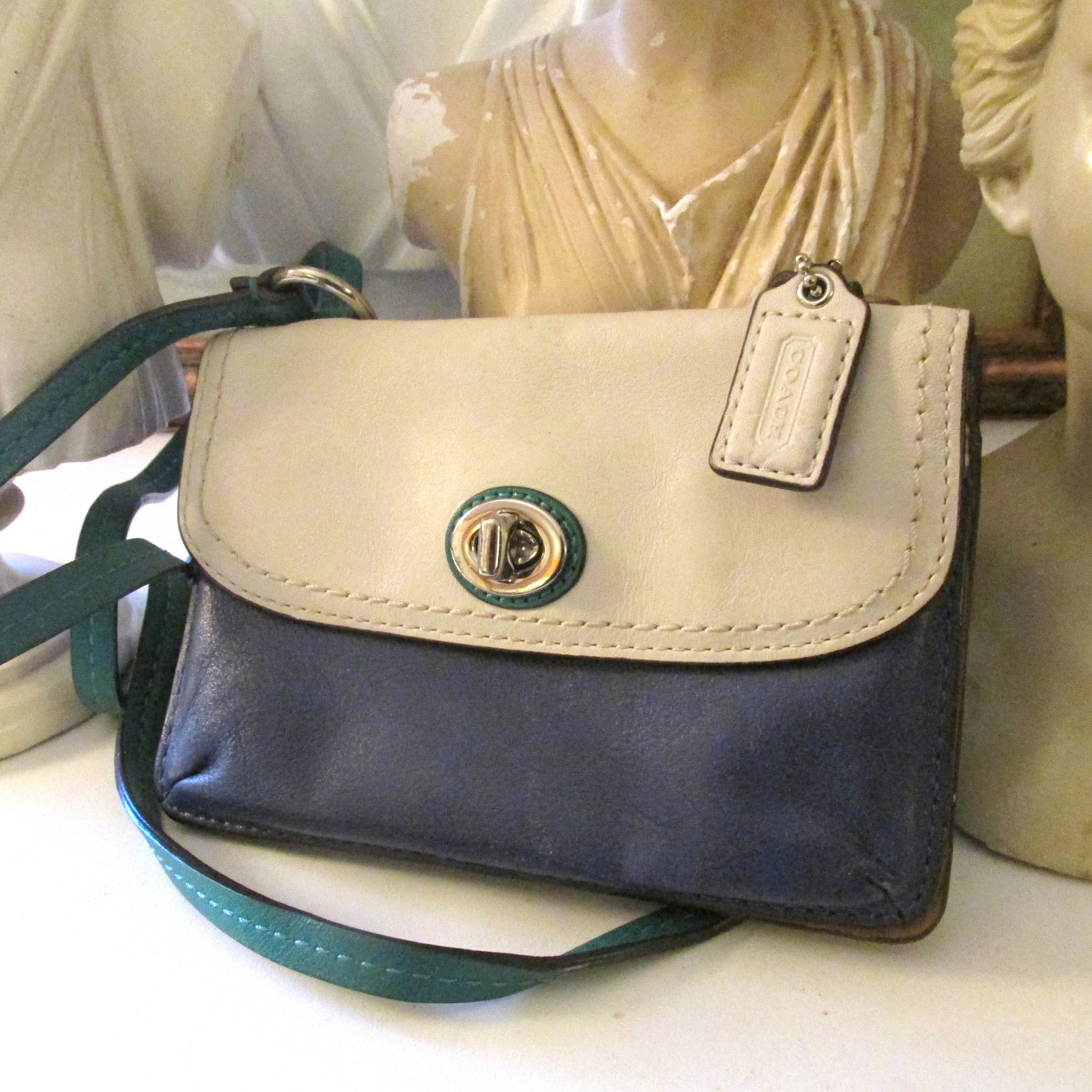 Coach Turn Lock Bag - Etsy Coach Turn Lock Bag - Etsy
