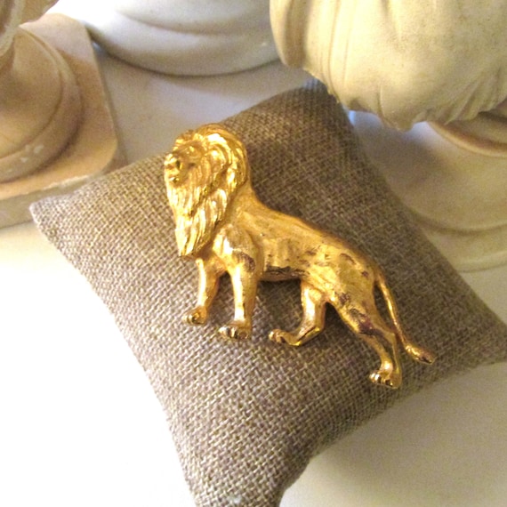 Chanel Heraldic Double Lion Brooch