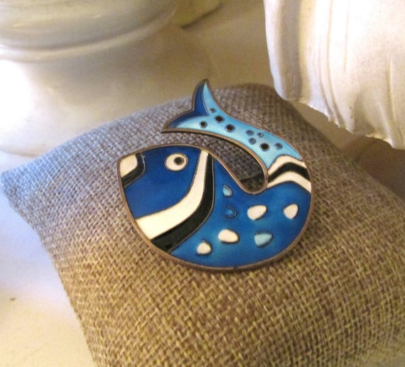 Vintage DAVID-ANDERSEN Fish Brooch, Sterling and … - image 2