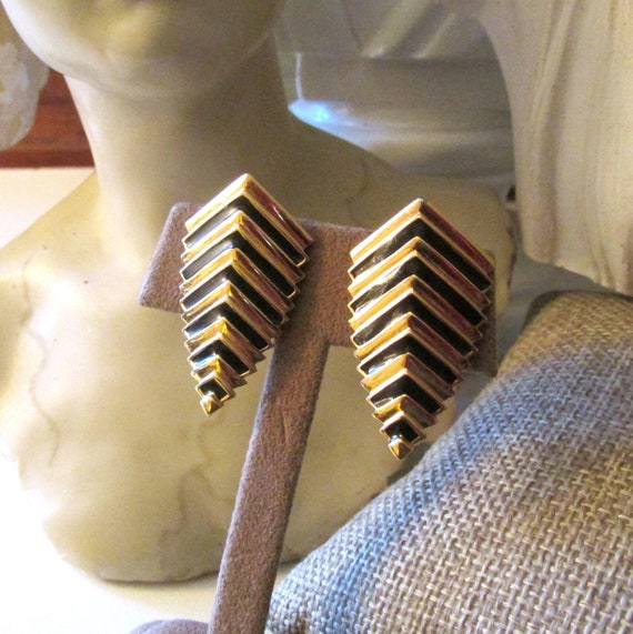 Vintage MONET Chevron Earrings, Clip On Earrings, 
