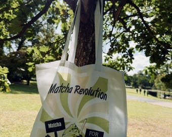 Sac cabas en coton Matcha Revolution : cadeau pour les amateurs de thé vert