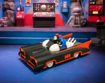 Batmóvil 1966 Fidget Toy - Figuras Retro Batman y Robin - Decoración Escritorio Gotham - Impresión 3D - Regalo Friki - Arte Cómic