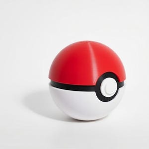 Premium Pokeball Replik - Matte Finish - Gaming Setup Dekor & Streaming Hintergrund - Minimalistisches Sammlerstück (3D)