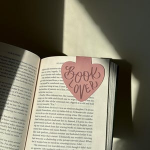 Heart Magnetic Bookmark: Pastel Book Lover Gift