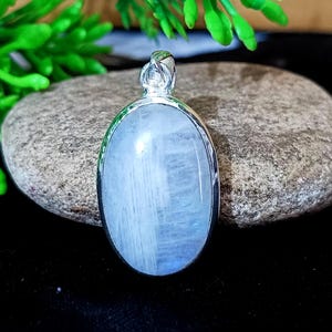 Rainbow Moonstone Pendant | 925 Sterling Silver June Birthstone Jewelry | Healing Crystal Charm Pendant | Pendant Charm | Gift for Her