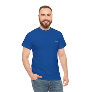 Minimalistische Europa Karte T-Shirt Abstrakte Linie Kunst, Vogelaugen-Rückendruck, Unisex-Baumwoll-T-Shirt, Geschenk für Reisende und Designliebhaber