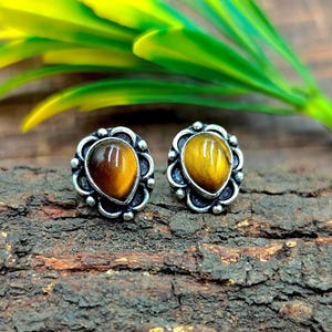 Kleine TIGERAUGE Sterling Silber 925 Ohrstecker Edelstein Status Handgemachtes Schmuck Ohrring Geschenk für Frauen Geschenk Birne Edelstein Status