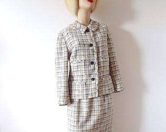 1960s Wool Suit vintage Davidow Jackie O style jacket and pencil skirt