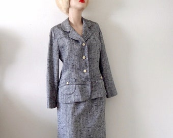 Vintage 1960s Suit - skirt and jacket - mad men office attire