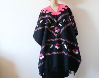 Vintage Embroidered Mexican Cape.  Women's black wool fringed poncho with floral motif.