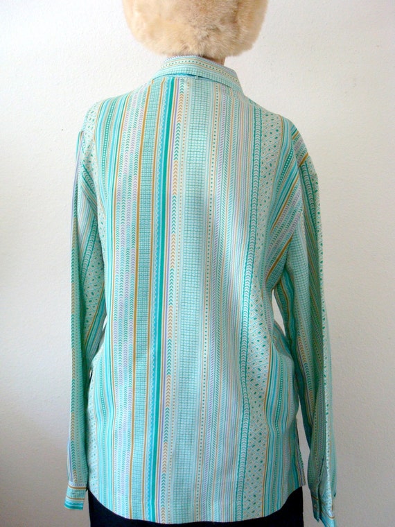 Vintage 1960s Mod Blouse / Geometric Print Casual… - image 5