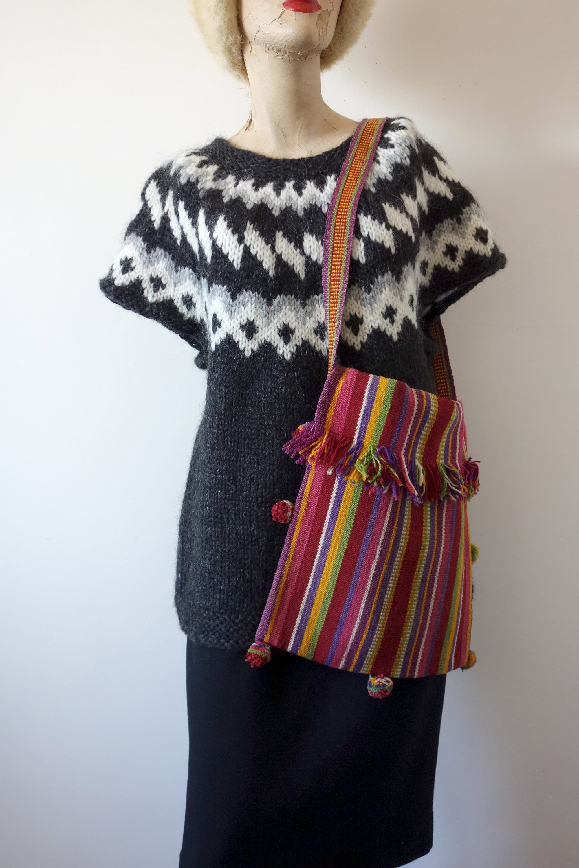 Borsa a tracolla etnica vintage huipil in lana a righe, borsa  guatemalteca del festival hippie