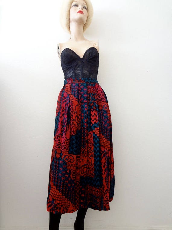 1980s Rayon Skirt / abstract ethnic print a-line … - image 1