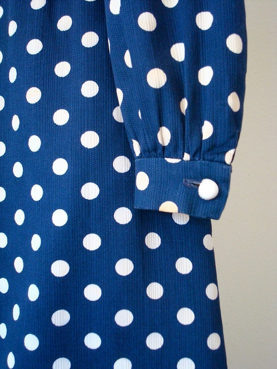 1970s Mollie Parnis Dress / Mod Polka Dot A-line … - image 5