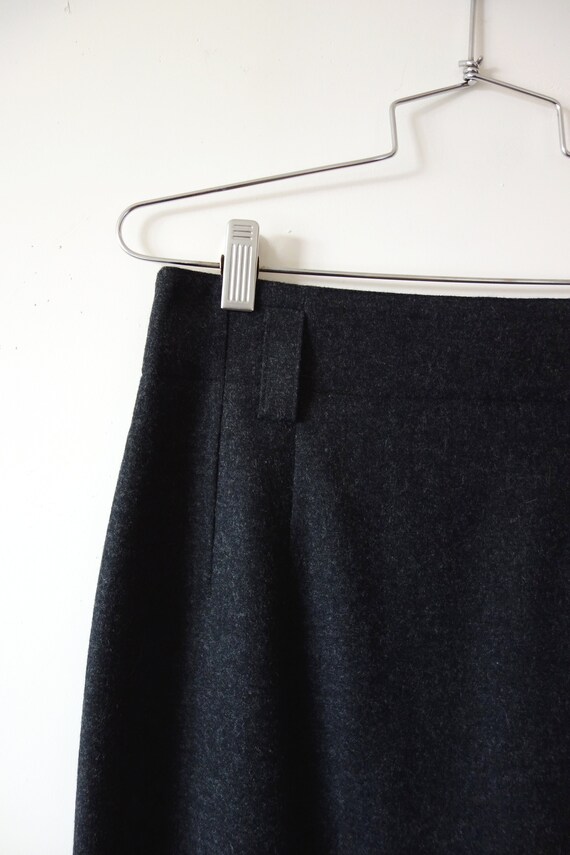 1980s Mondi Grey Wool Skirt - designer vintage mi… - image 3