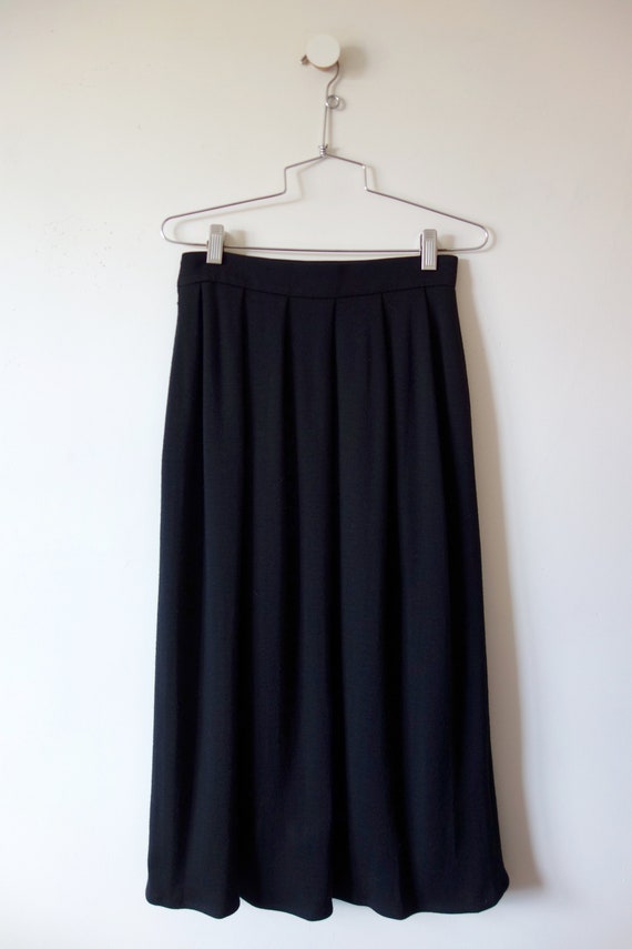 1970s Jaeger Black Wool Skirt - vintage pleated f… - image 5