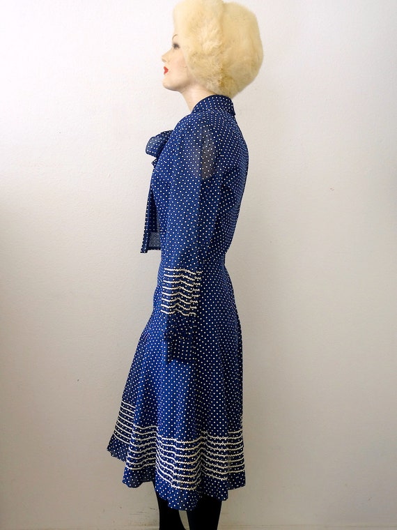 1960s Polka Dot Day Dress / mod secretary shirtwa… - image 3