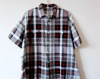 1950s Men's Plaid Cotton Shirt - Vintage Short Sleeve Shirt - Loop Collar Shirt Size L