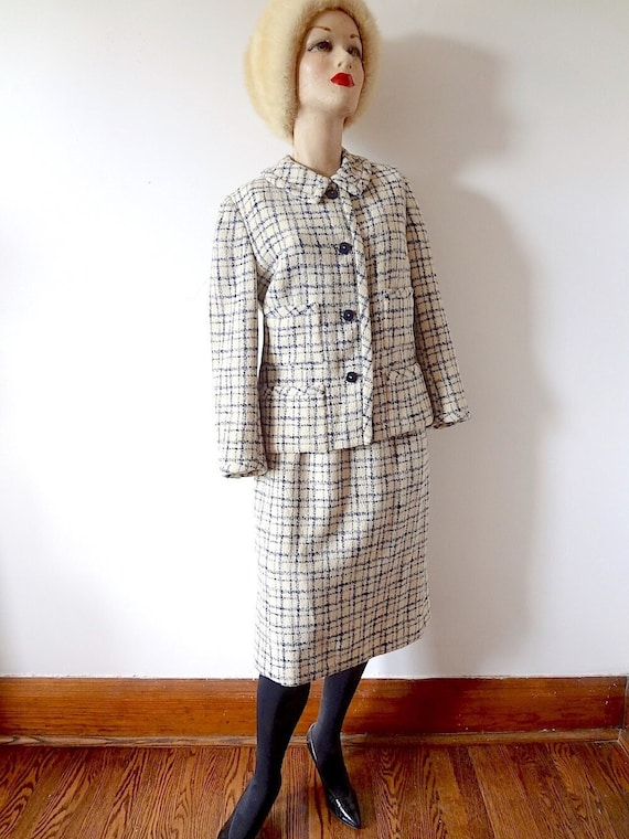 1960s Wool Suit vintage Davidow Jackie O style ja… - image 1