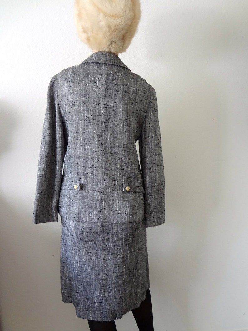 Traje vintage de la década de 1960 - falda y chaqueta - atuendo de oficina de hombres locos imagen 5
