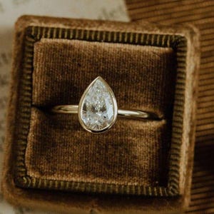 2 CT Bezel Set Pear Cut Moissanite Engagement Ring 10K Gold Wedding Ring Pear Cut Solitaire Ring Anniversary Gifts For Women Promise Ring