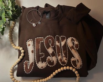 Appliqué Jesus Sweatshirt with Embroidered Lace