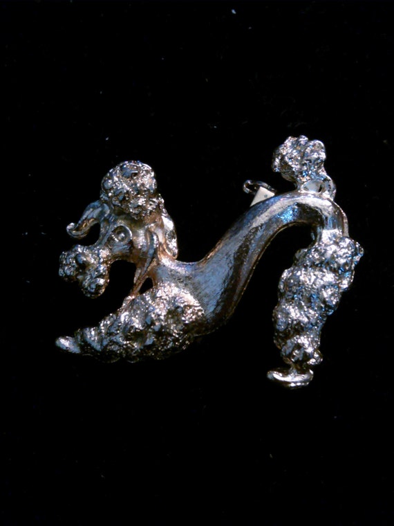 Vintage　1950s'　poodle l brooch dog_1280__66935.1688679303.386