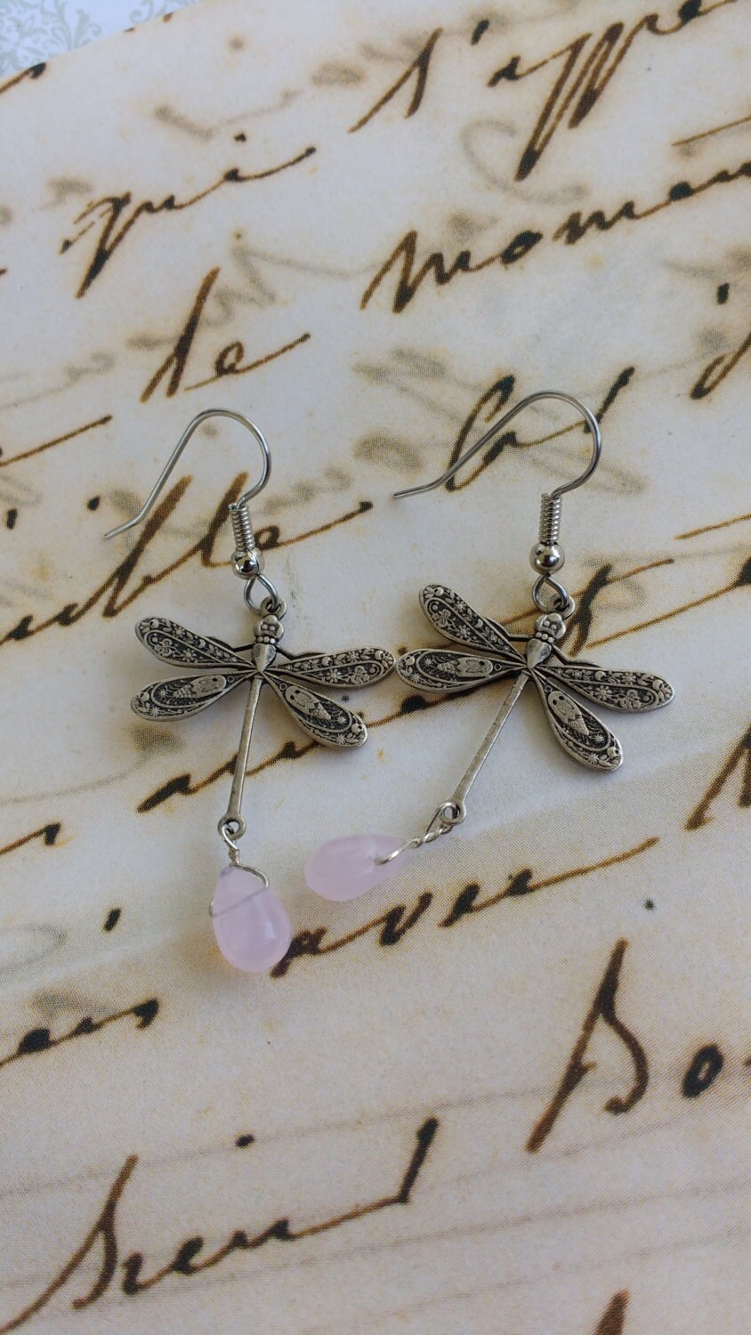 Orecchini pendenti libellula in stile vintage tono argento goccia a strappo - Italia