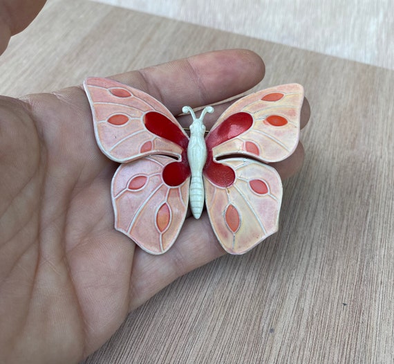 Pretty vintage pink and red enamel butterfly broo… - image 3