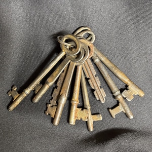Vintage lot of skeleton keys train keys