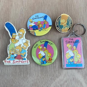 Vintage lot of the Simpsons key chain pins