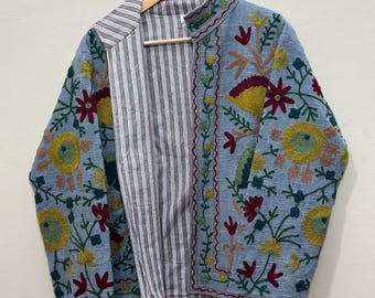 Blumenstickerei TNT Suzani Jacke Handgefertigter Kurzmantel für Damen Traditionelle Oberbekleidung Jacke Nachhaltige Mode-Oberbekleidung für Damen