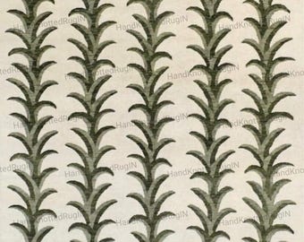 オリーブグリーンの葉のウールラグ｜手編みのトルコ産ウシャックデザイン