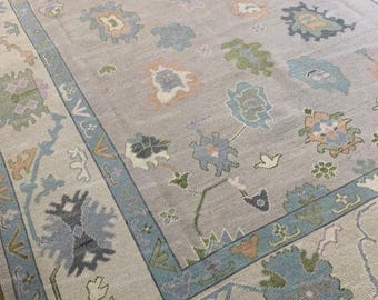 Hand-Knotted Wool Oushak Rug | Light Gray, Pastel Turkish Carpet