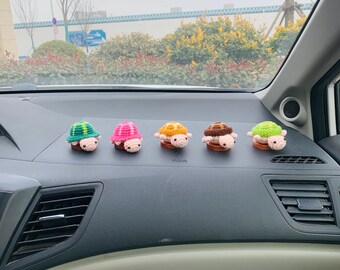 Crochet Turtle Car Dashboard Decoration – Handmade Amigurumi Plush Car Accessory, Colorful Turtle Ornament, Gift for Turtle Lovers