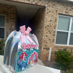 Cajas  personalizadas de la Sirenita Ariel, fiesta de cumpleaños de la Sirenita, cumpleaños de la sirena, cajas Personalizada para fiestas.