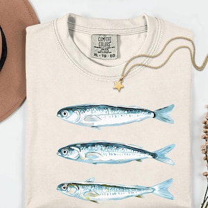 Sardine Shirt, Retro Fish Graphic Tee, Coastal Cuisine T-Shirt, Portuguese Sardine Top, Seafood Lover Gift